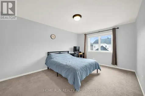 10 Pavona Street Ottawa ON K2G 6T2