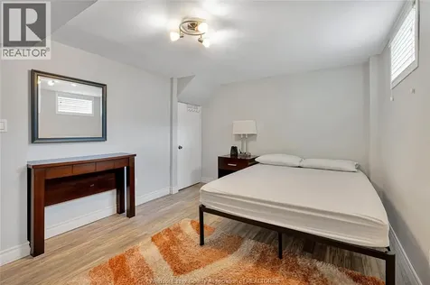 3966 Byng Windsor ON N8W 3J6