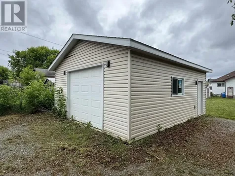 474 Mary St. E. Thunder Bay ON P7E 4K3