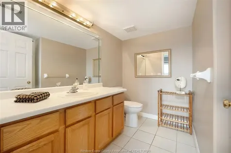 310 Village Grove Drive Tecumseh ON N8N 4X7