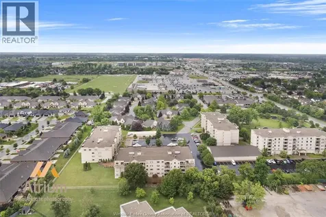 310 Village Grove Drive Tecumseh ON N8N 4X7