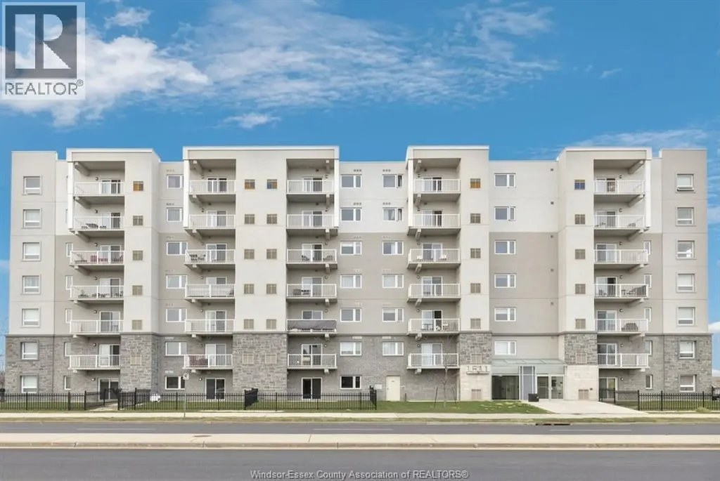 1611 Banwell Road Windsor ON N8P 0G5