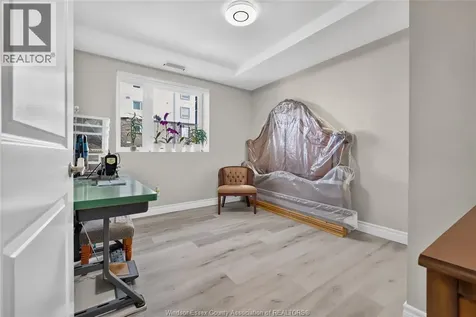 1611 Banwell Road Windsor ON N8P 0G5