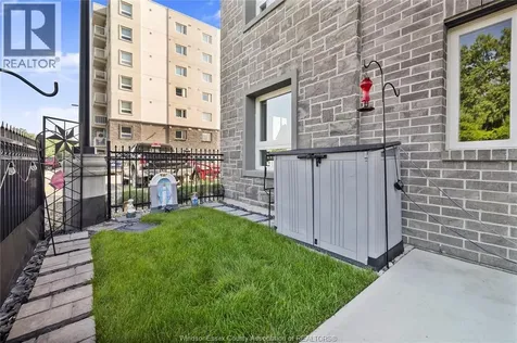 1611 Banwell Road Windsor ON N8P 0G5