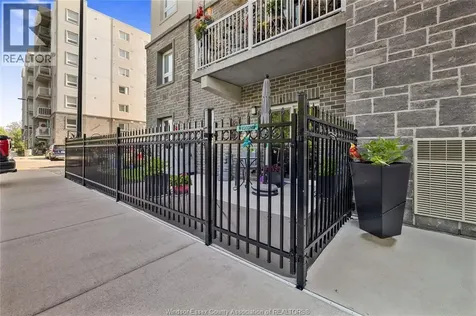 1611 Banwell Road Windsor ON N8P 0G5