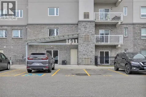 1611 Banwell Road Windsor ON N8P 0G5