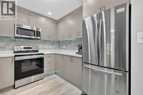 1611 Banwell Road Windsor ON N8P 0G5