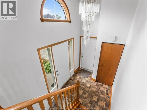 1553 Blairwood Crescent Windsor ON N8W 5M6