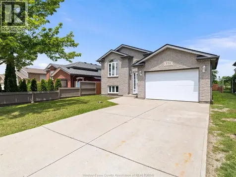776 Dynasty Street Windsor ON N9G 2W2