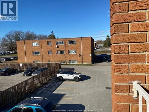 2476 Rivard Avenue Windsor ON N8T 2H2
