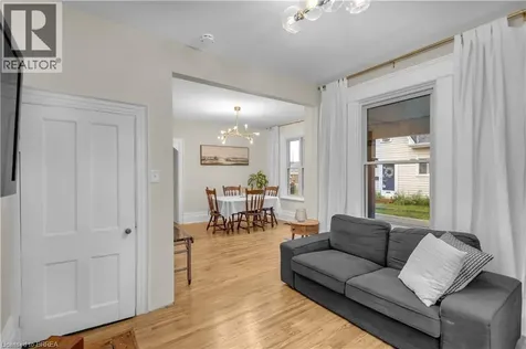10 Bishop Street Brantford ON N3S 1L9