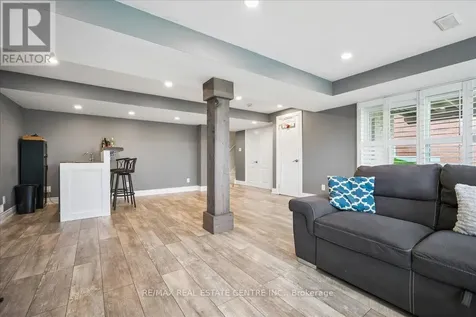 33 Paula Court Orangeville ON L9W 5V1