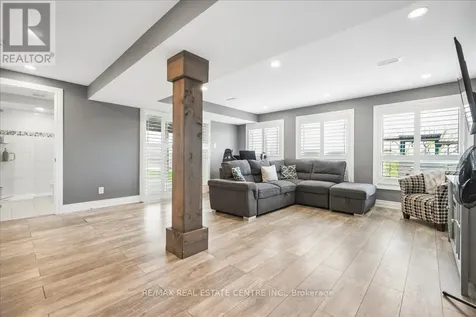 33 Paula Court Orangeville ON L9W 5V1