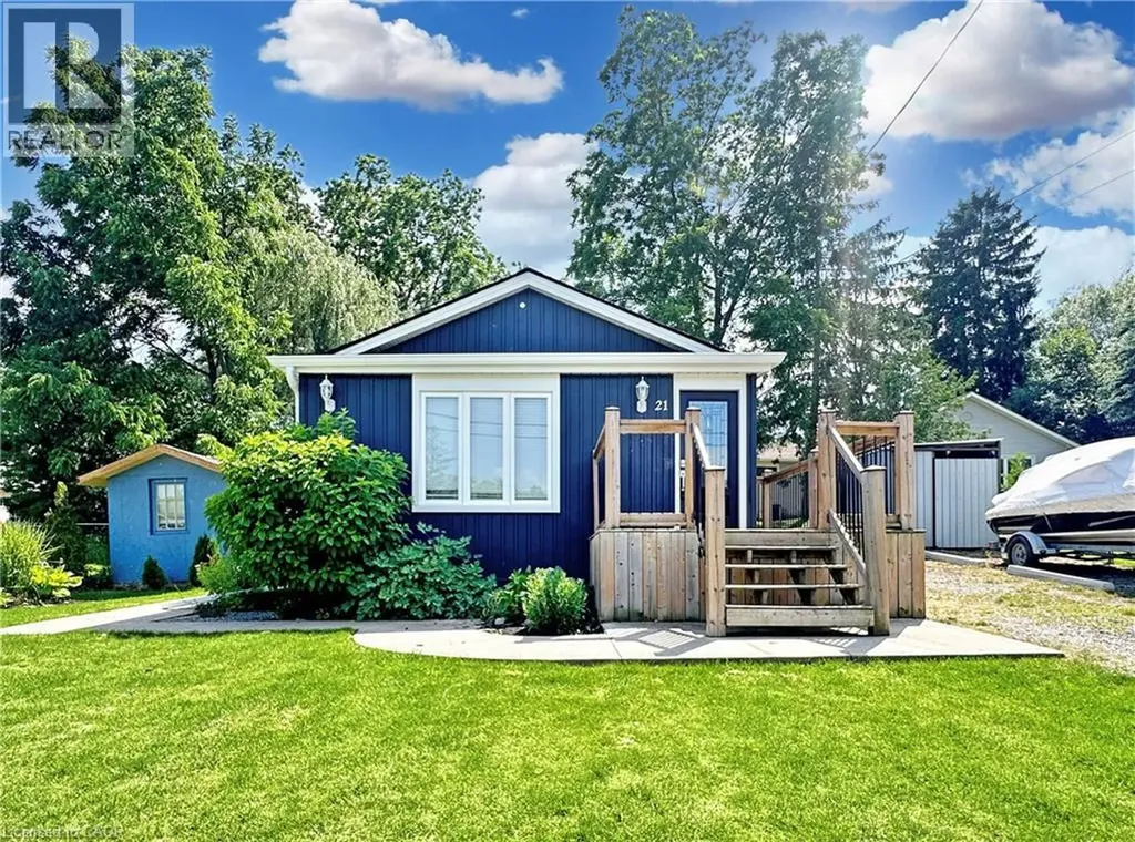 21 Fife Street West Caledonia ON N3W 1J1