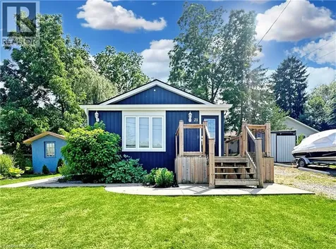 21 Fife Street West Caledonia ON N3W 1J1