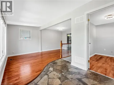 21 Fife Street West Caledonia ON N3W 1J1