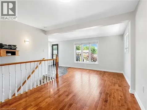 21 Fife Street West Caledonia ON N3W 1J1