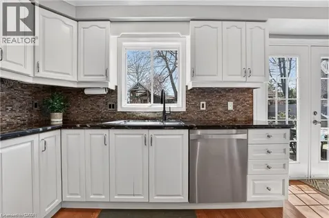734 Brigadoon Drive Hamilton ON L9C 7S2
