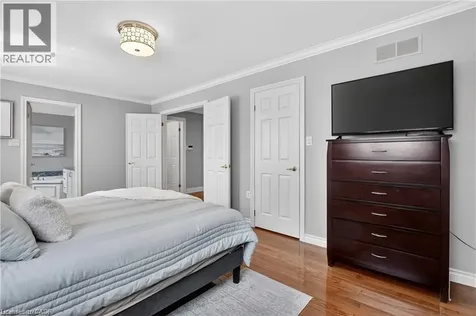 734 Brigadoon Drive Hamilton ON L9C 7S2