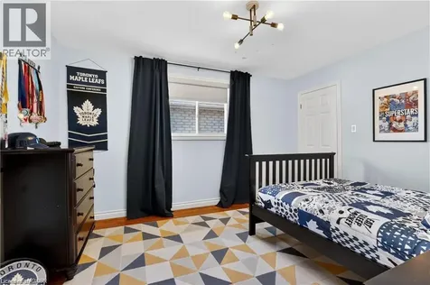 734 Brigadoon Drive Hamilton ON L9C 7S2