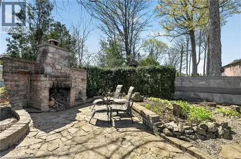 734 Brigadoon Drive Hamilton ON L9C 7S2