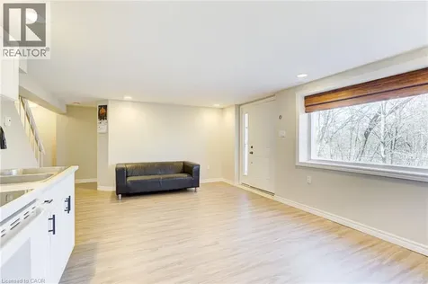 22 Blackhorne Crescent Kitchener ON N2E 1T1