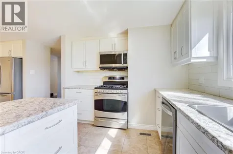 22 Blackhorne Crescent Kitchener ON N2E 1T1