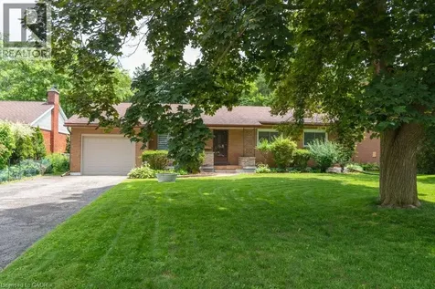 139 Mackay Crescent Waterloo ON N2J 3K1