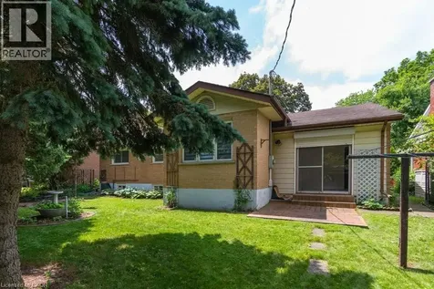 139 Mackay Crescent Waterloo ON N2J 3K1