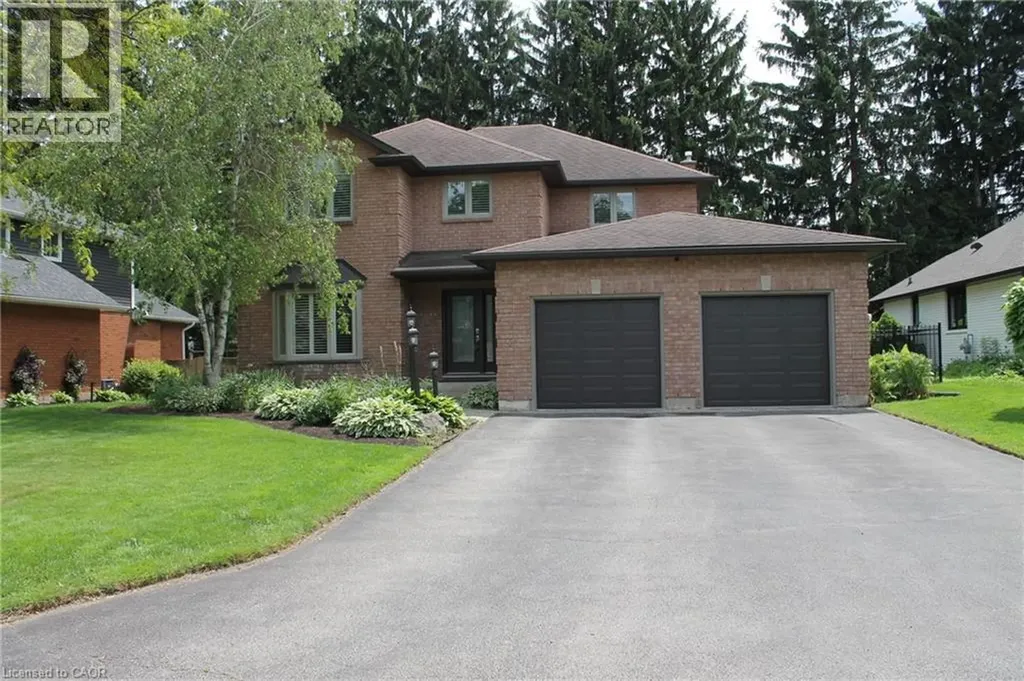 56 Carnegie Place Ancaster ON L9G 4T9