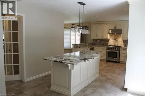 56 Carnegie Place Ancaster ON L9G 4T9