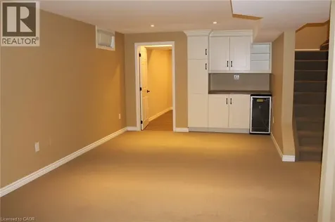 56 Carnegie Place Ancaster ON L9G 4T9