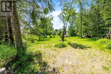 88 Smallman Drive Wasaga Beach ON L9Z 1L1