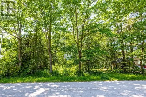 88 Smallman Drive Wasaga Beach ON L9Z 1L1