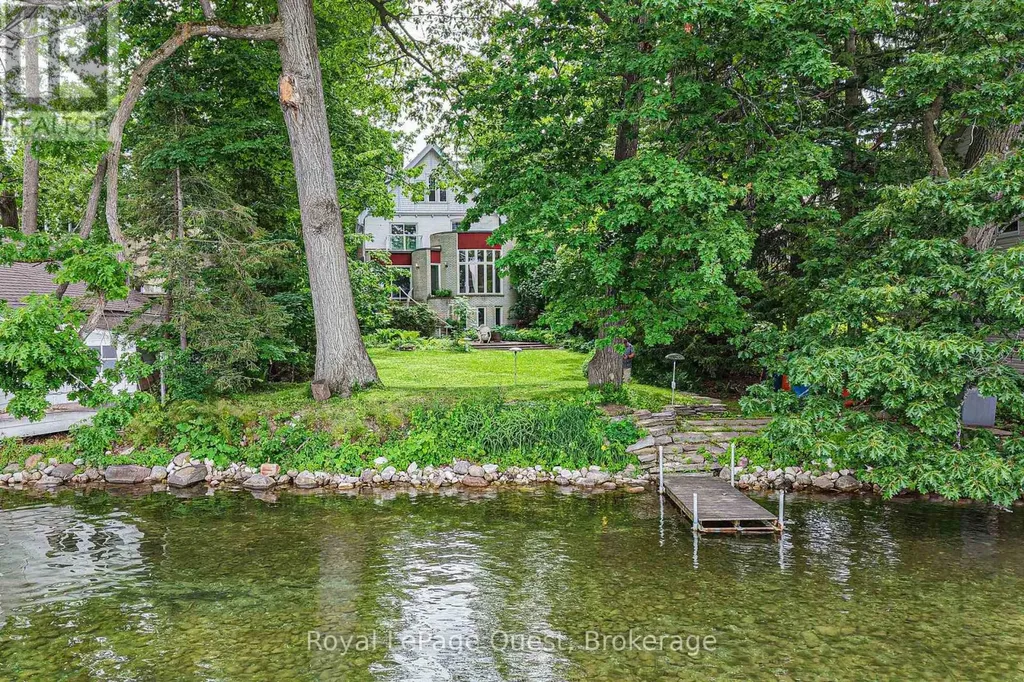 258 Bay Street Orillia ON L3V 3X1