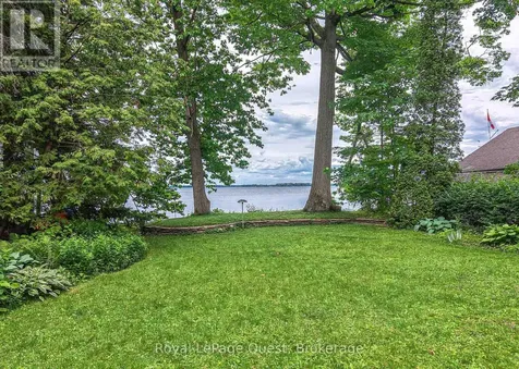 258 Bay Street Orillia ON L3V 3X1