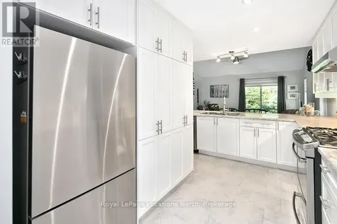 216 Macintosh Lane Meaford ON N4L 0A5