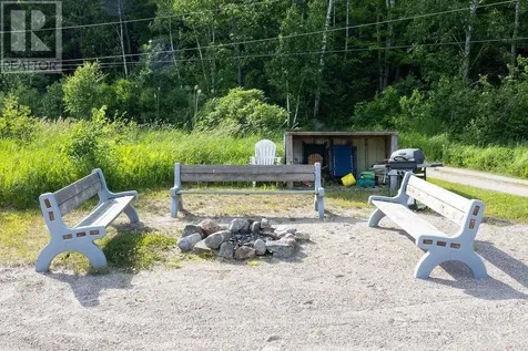 2245 Ahmic Lake Road Magnetawan ON P0A 1P0