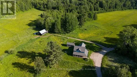 2245 Ahmic Lake Road Magnetawan ON P0A 1P0