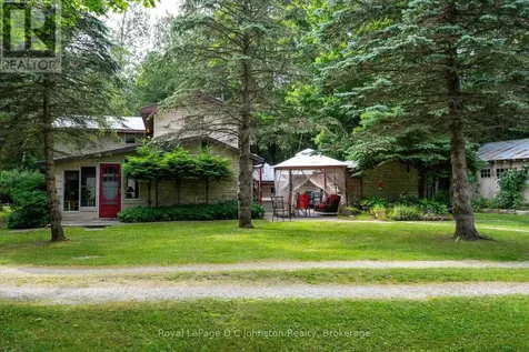 711 Bruce Rd 9 Road South Bruce Peninsula ON N0H 2T0