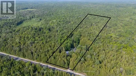 711 Bruce Rd 9 Road South Bruce Peninsula ON N0H 2T0