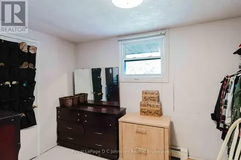 711 Bruce Rd 9 Road South Bruce Peninsula ON N0H 2T0
