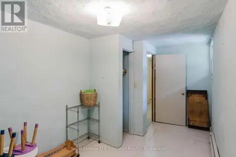 711 Bruce Rd 9 Road South Bruce Peninsula ON N0H 2T0