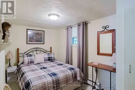 711 Bruce Rd 9 Road South Bruce Peninsula ON N0H 2T0