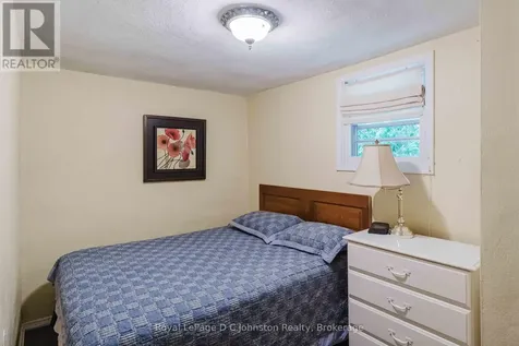 711 Bruce Rd 9 Road South Bruce Peninsula ON N0H 2T0
