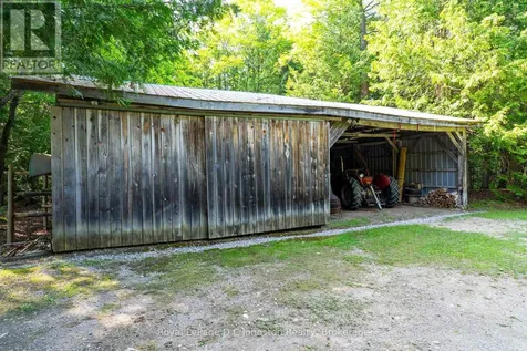 711 Bruce Rd 9 Road South Bruce Peninsula ON N0H 2T0
