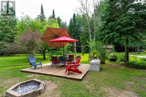 711 Bruce Rd 9 Road South Bruce Peninsula ON N0H 2T0