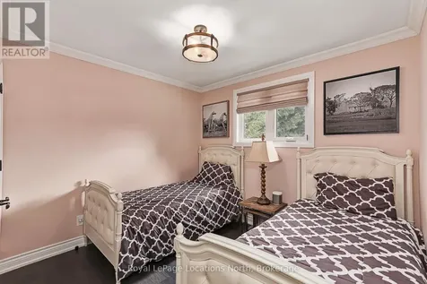 128 Orchard Drive Blue Mountains ON N0H 2P0