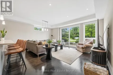 32 Arkell Road Guelph (kortright East) ON N1L 1G8
