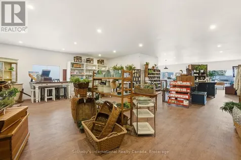10 Armstrong Street Bracebridge ON P1L 1C1